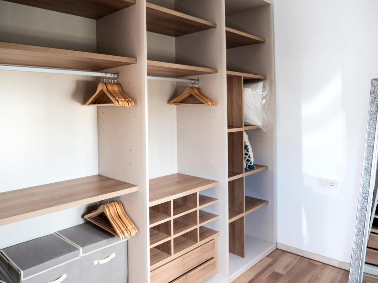 Comfortable House In Tias With Free Parking エクステリア 写真