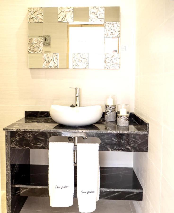 Comfortable House In Tias With Free Parking エクステリア 写真